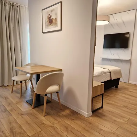 Apartment Cargo Przy Dworcu Glownym Pkp / Parking
